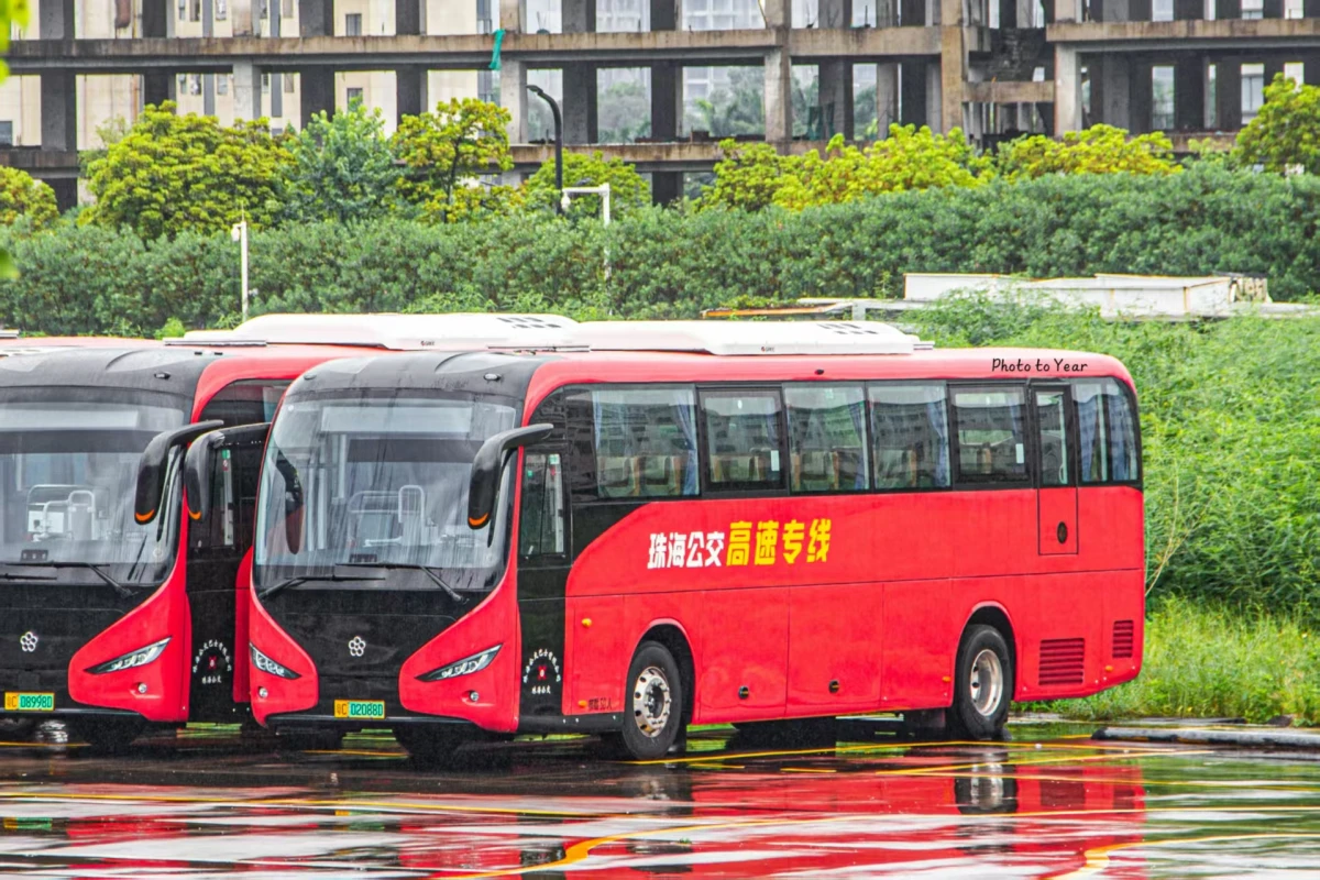 广通GTQ6127BEVB30